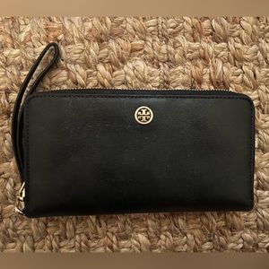 Tory Burch ROBINSON ZIP CONTINENTAL WALLET